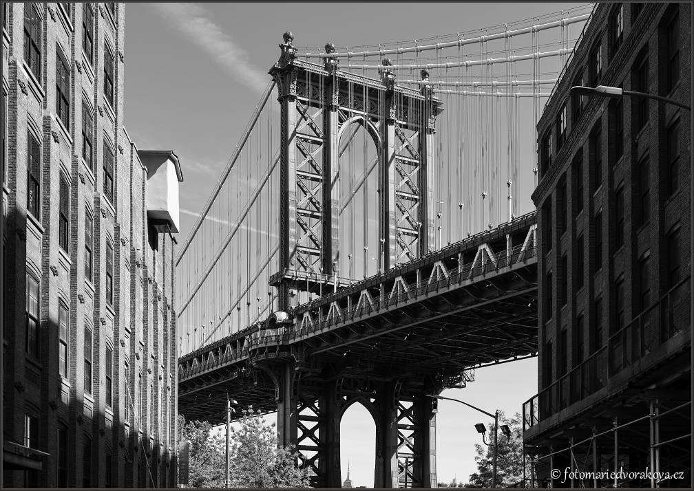 BROOKLYN BRIDGE