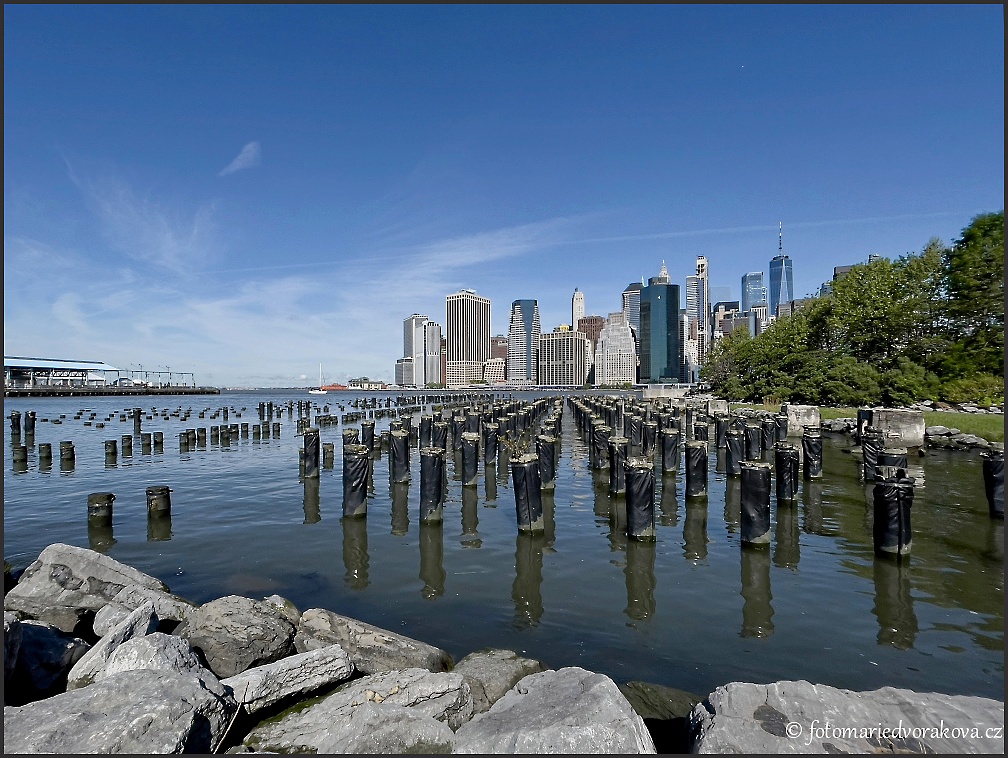 LOWER MANHATTAN- OD BROOKLYNU
