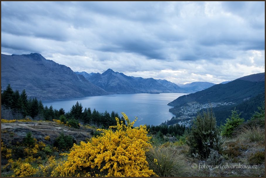Queenstown a jezero Wakatipu