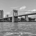 BROOKLYN BRIDGE A LOWER MANHATTAN